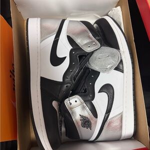 Nike Jordans sneaker collection or size 11